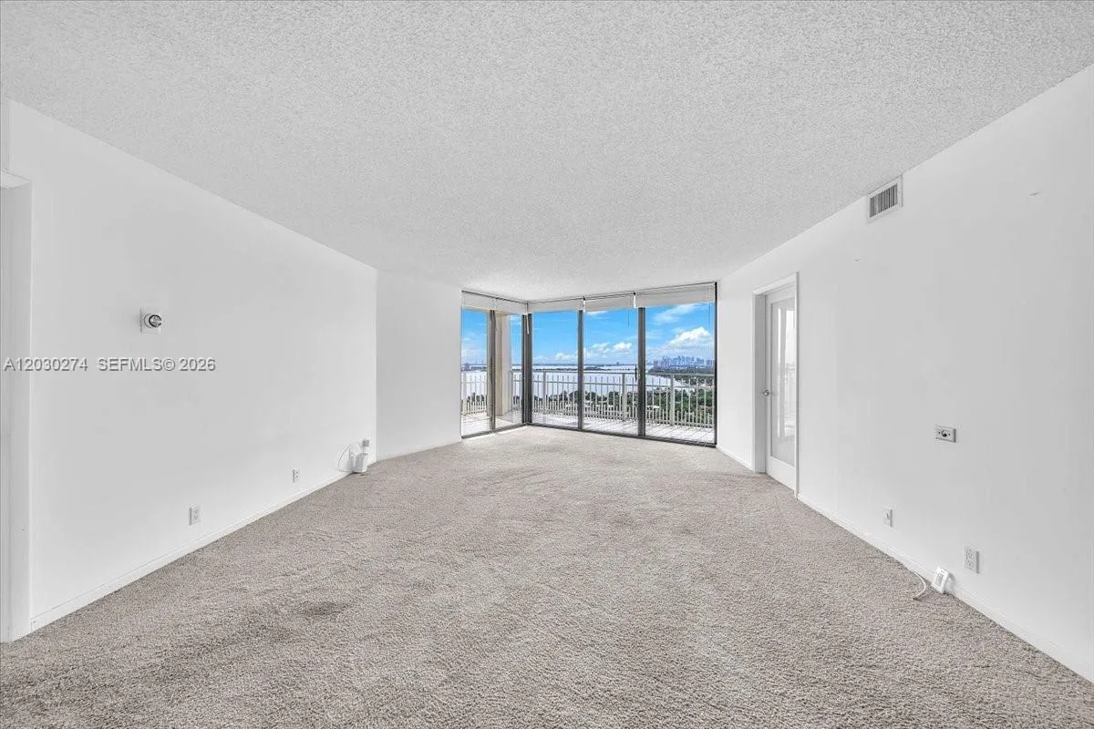 1000 Quayside Ter # TS-10, Miami, FL 33138 photo 6