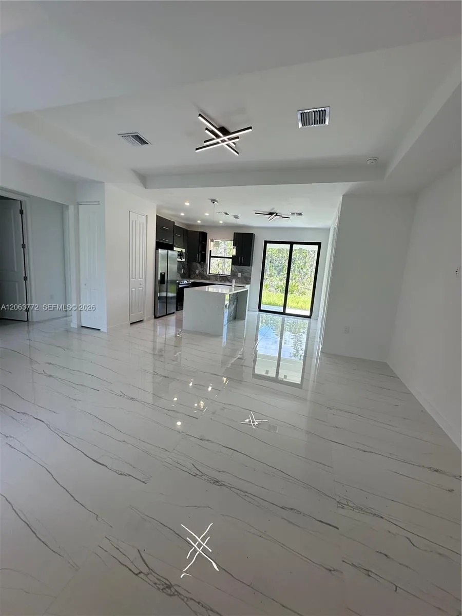 3525 43 Ave, N.E., Naples, FL 34120 photo 5