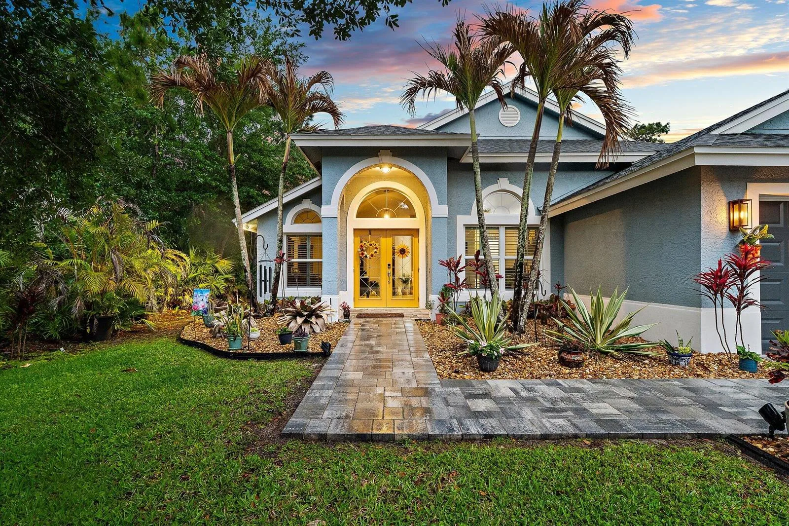 8577 SW Sea Captain Drive, Stuart, FL 34997 photo 4
