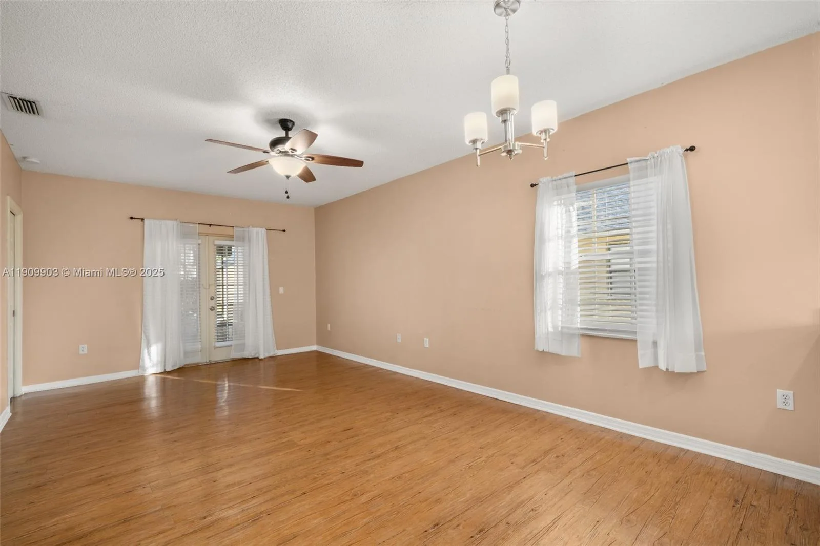 4206 Dunn Avenue, Sebring, FL 33875 photo 2