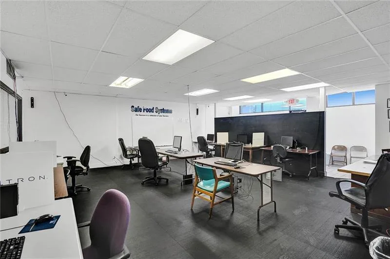 2206 NE 26TH, Fort Lauderdale, FL 33305 photo 4
