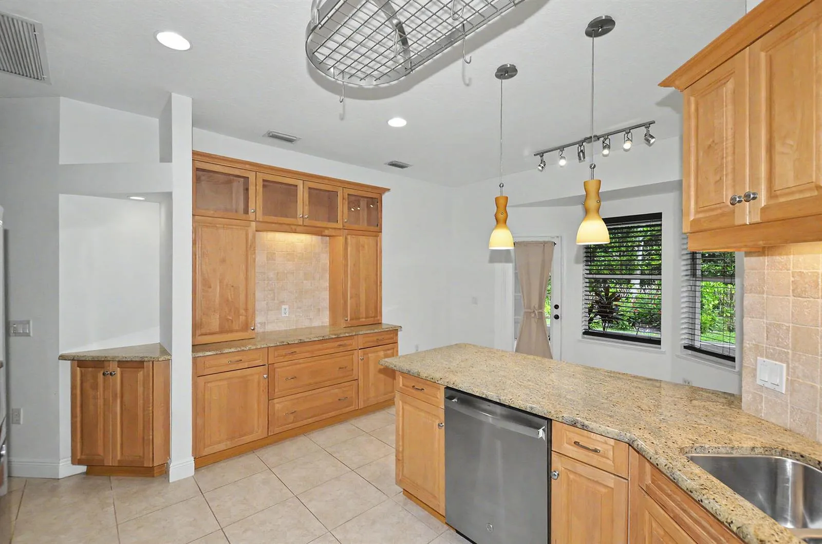 7340 35th Court, Vero Beach, FL 32967 photo 10