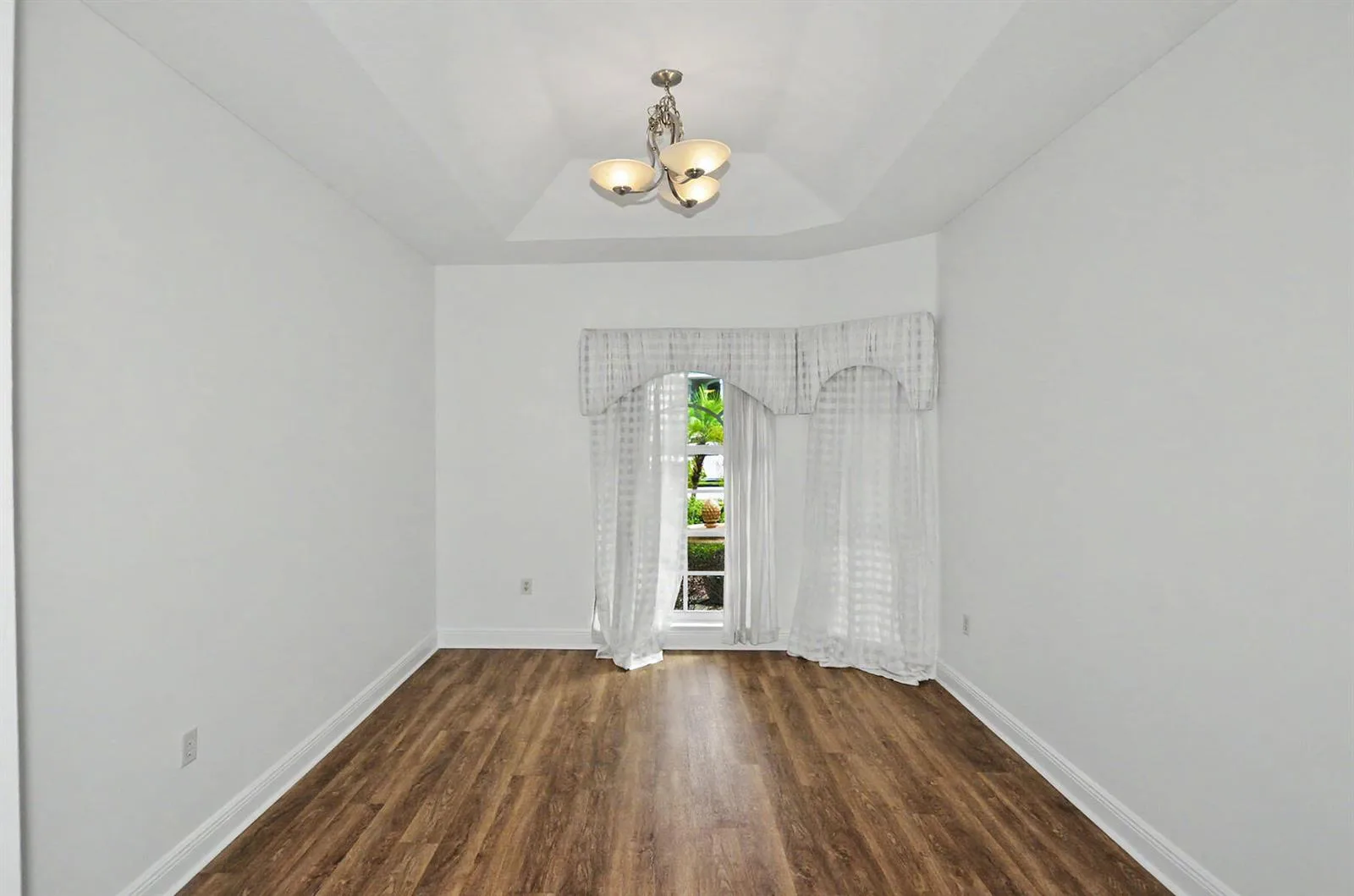 7340 35th Court, Vero Beach, FL 32967 photo 8
