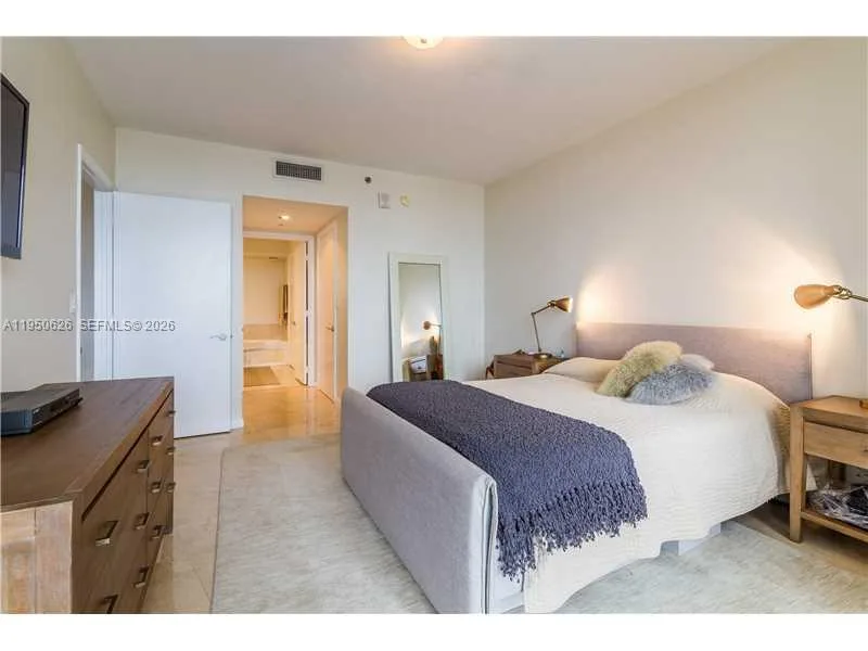400 Alton Rd # 705, Miami Beach, FL 33139 photo 11
