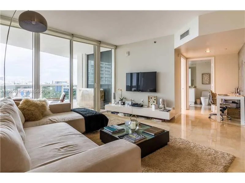 400 Alton Rd # 705, Miami Beach, FL 33139 photo 5