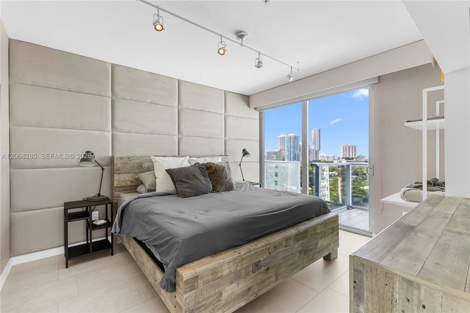 1600 SW 1st Ave # 1202, Miami, FL 33129 photo 11