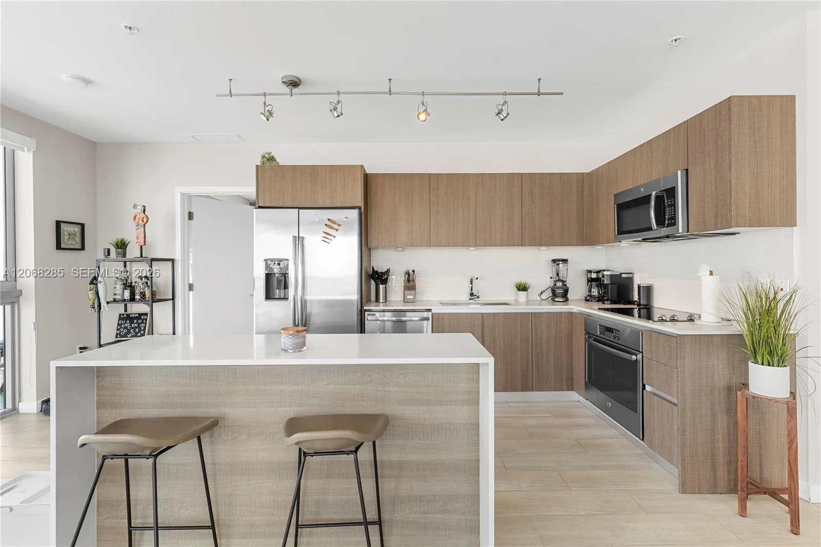 1600 SW 1st Ave # 1202, Miami, FL 33129 photo 7