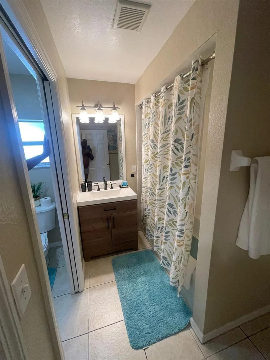 2043 NW 6th Terrace, Cape Coral, FL 33993 photo 2
