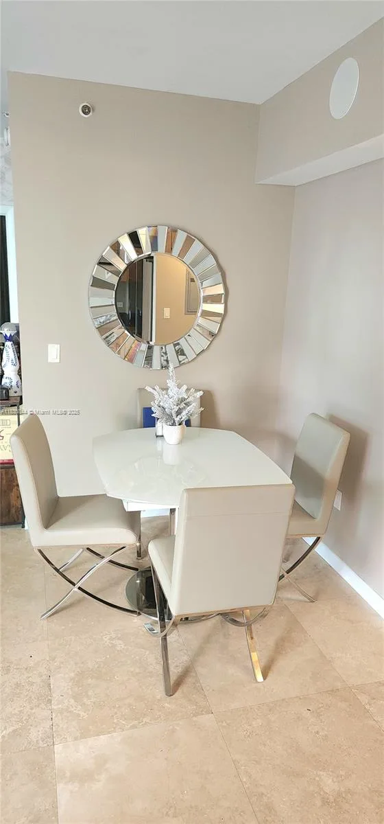350 S Miami Ave # 3214, Miami, FL 33130 photo 7