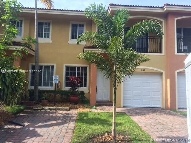 238 SE 2ND Avenue, Hallandale Beach, FL 33009 photo 2
