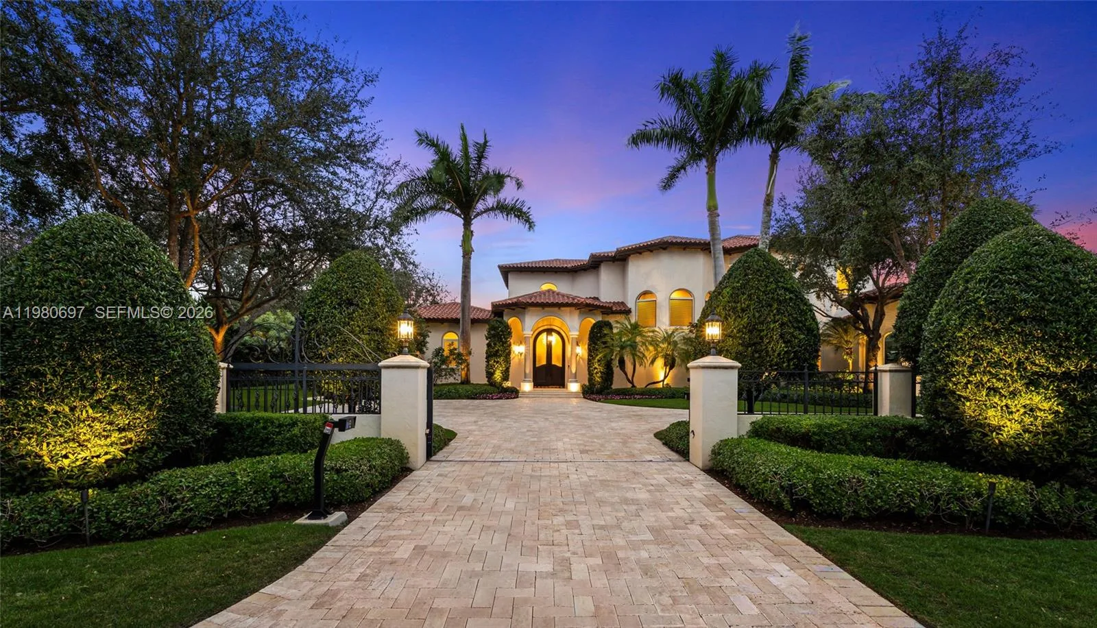 6255 SW 133rd St, Pinecrest, FL 33156