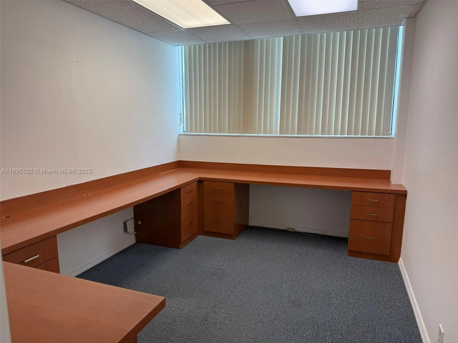 299 Alhambra Cir # 317, Coral Gables, FL 33134 photo 3