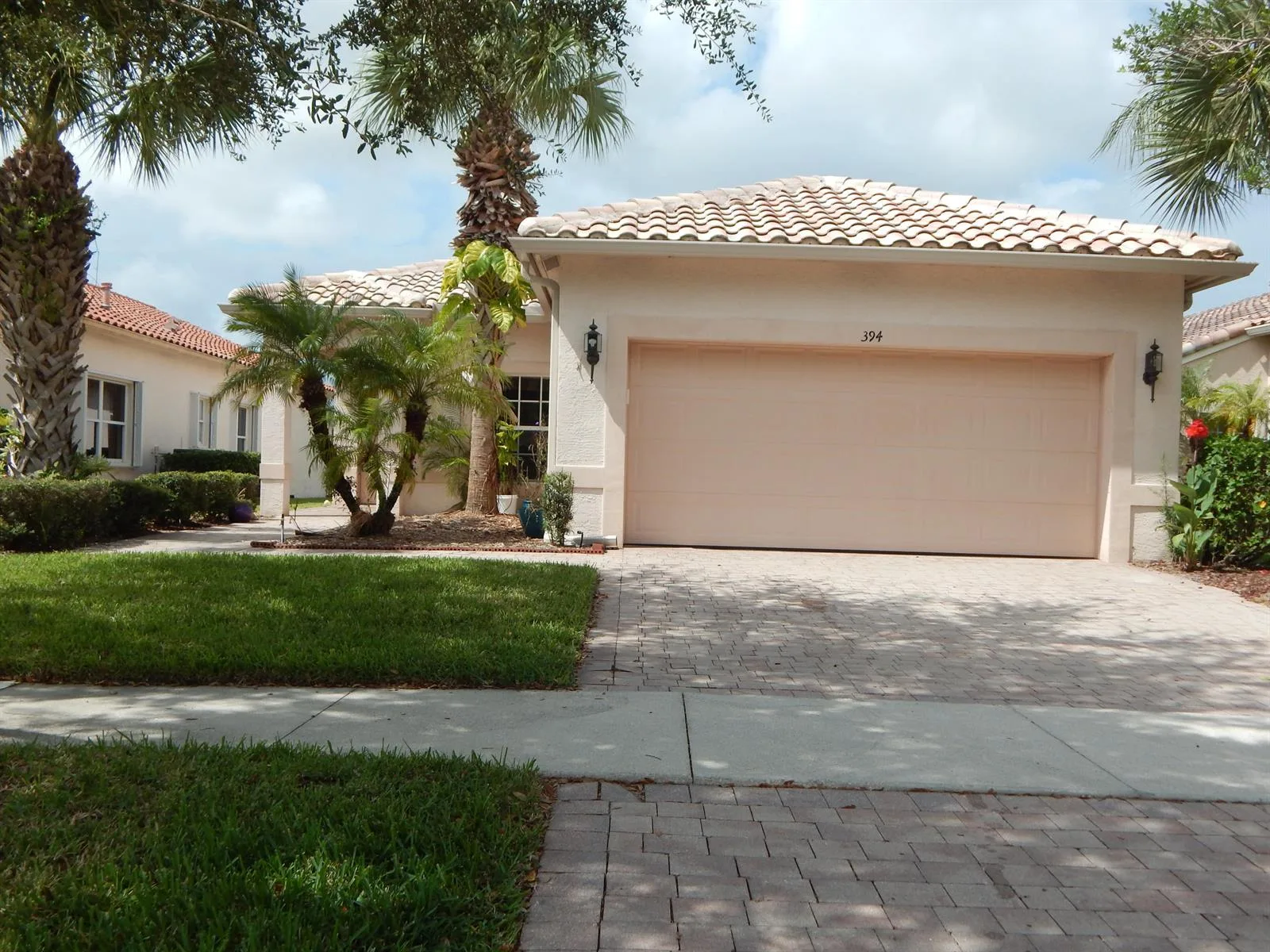 394 NW BREEZY POINT Loop, Port St. Lucie, FL 34986
