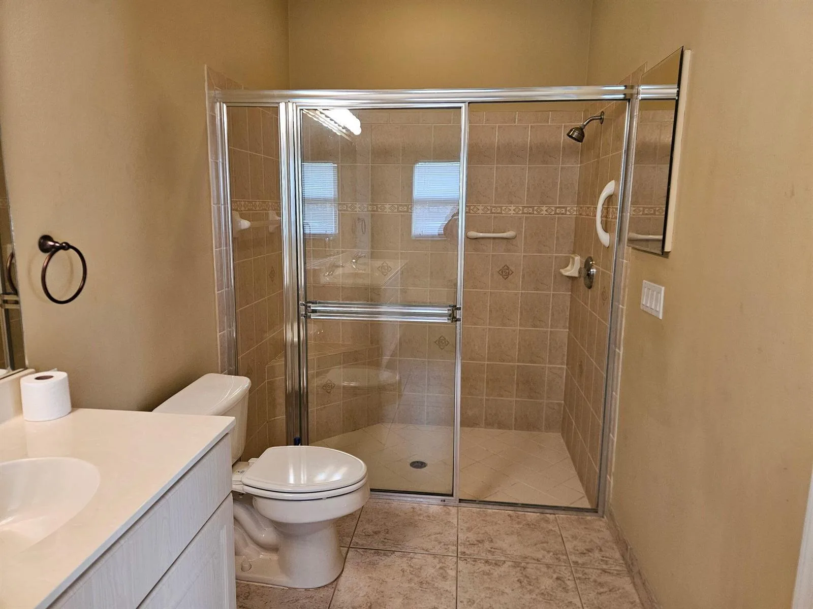 394 NW BREEZY POINT Loop, Port St. Lucie, FL 34986 photo 3