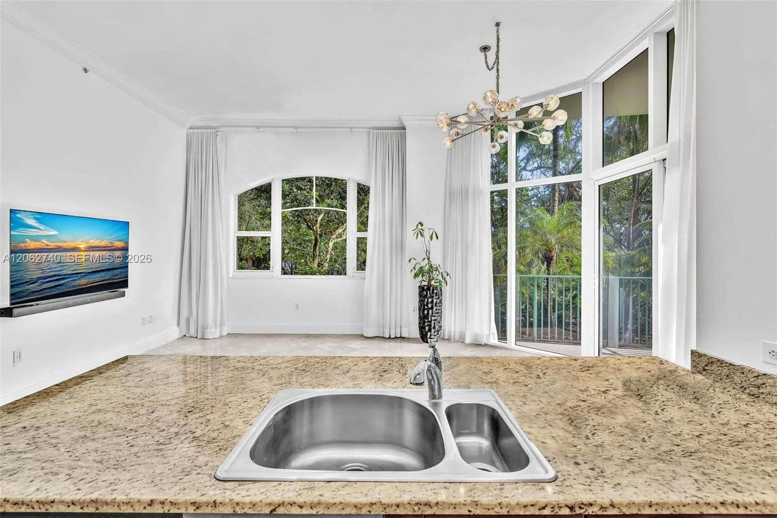 20000 E Country Club Dr # 110, Aventura, FL 33180 photo 11