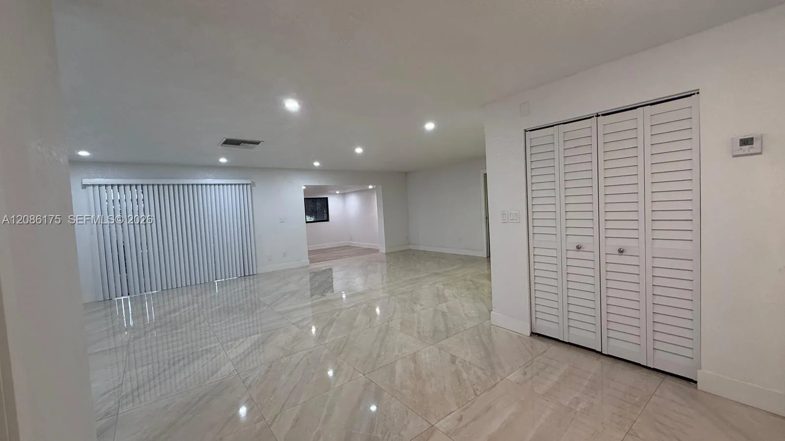 19109 E Lake Dr, Hialeah, FL 33015