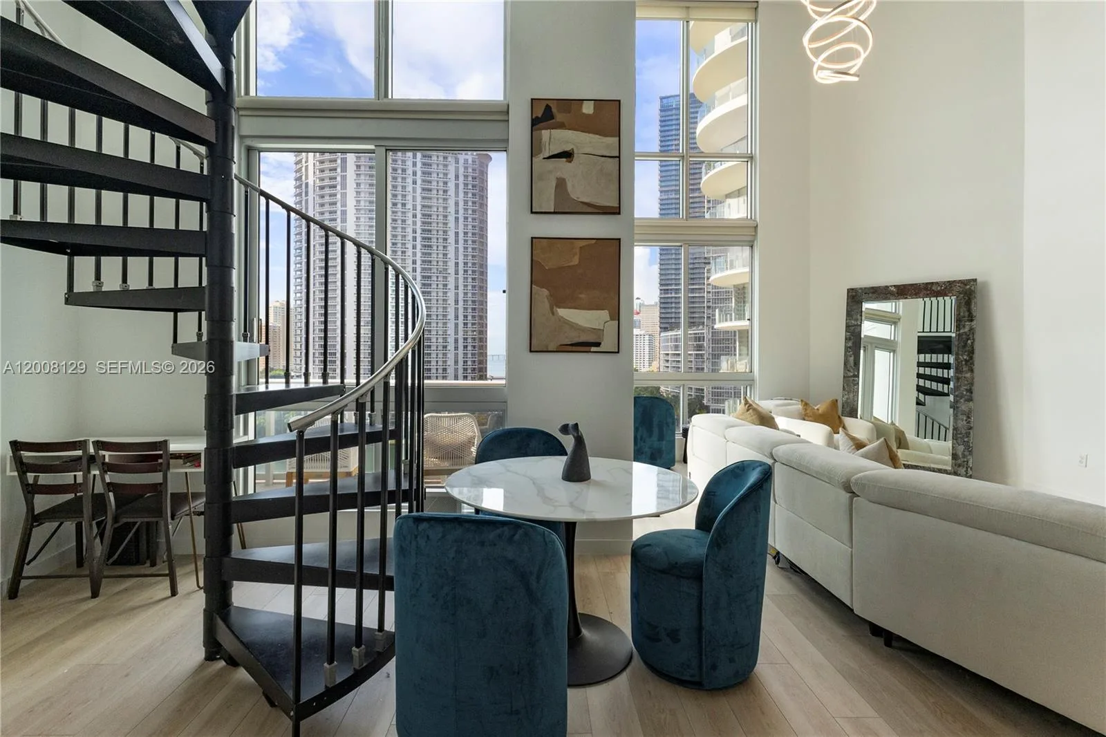 300 S Biscayne Blvd # L-1014, Miami, FL 33131 photo 3