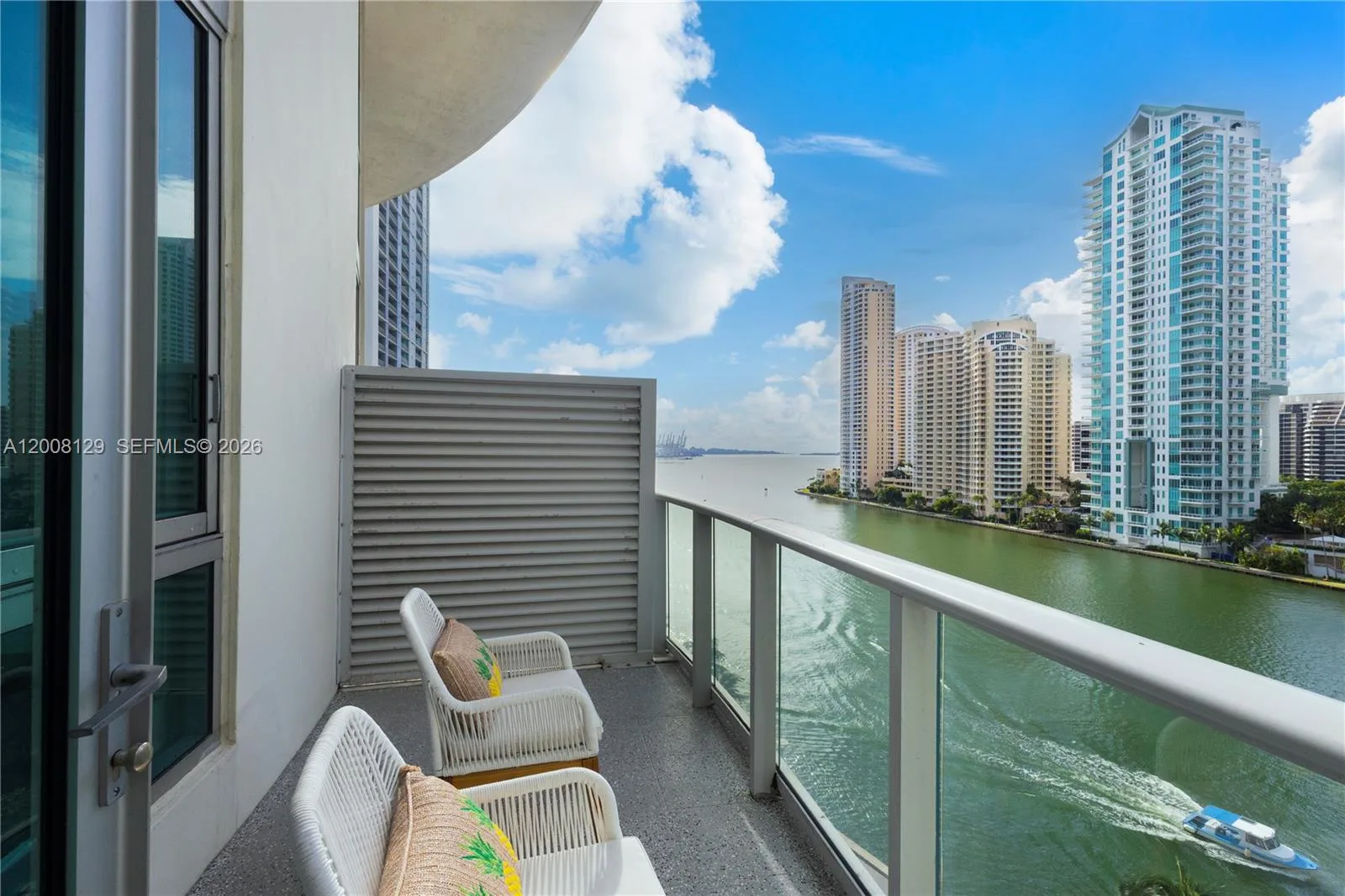300 S Biscayne Blvd # L-1014, Miami, FL 33131 photo 4