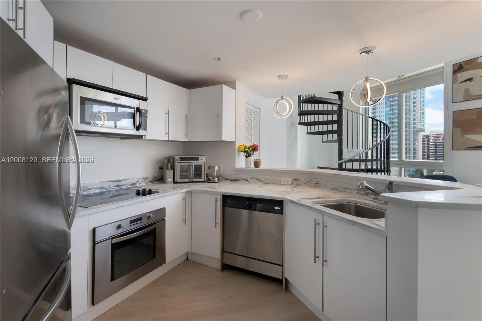 300 S Biscayne Blvd # L-1014, Miami, FL 33131 photo 9
