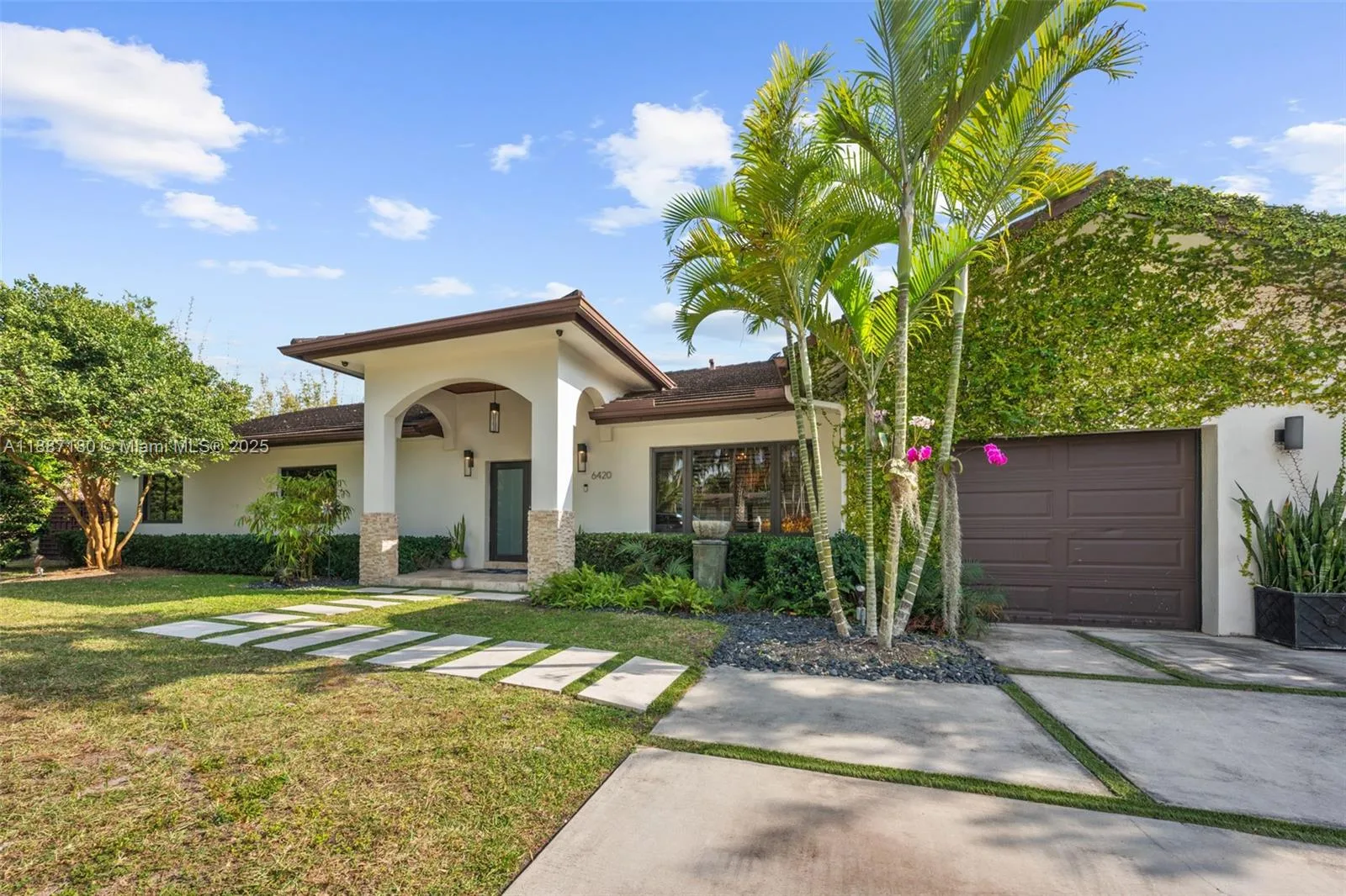 6420 SW 63rd Ter, South Miami, FL 33143 photo 3