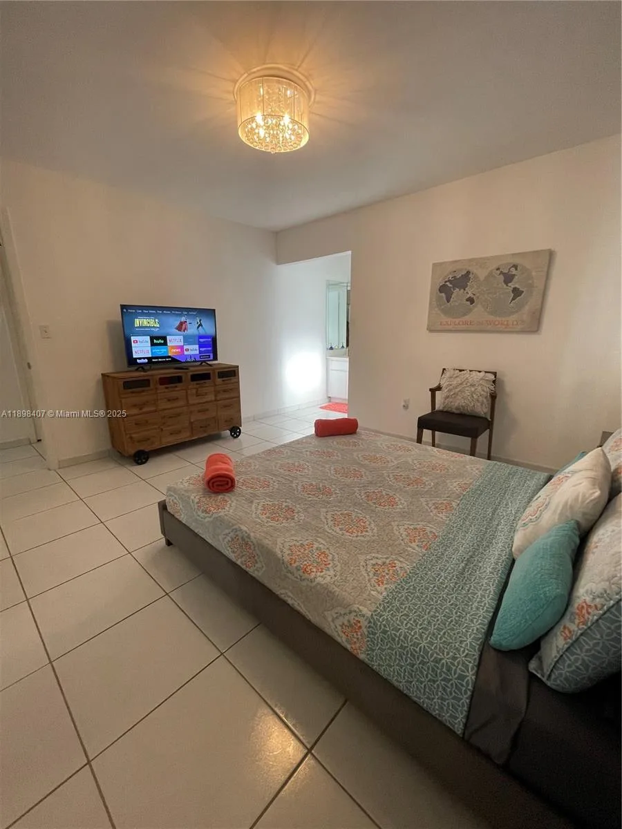 4521 NW 4th St # 4521, Miami, FL 33126 photo 7