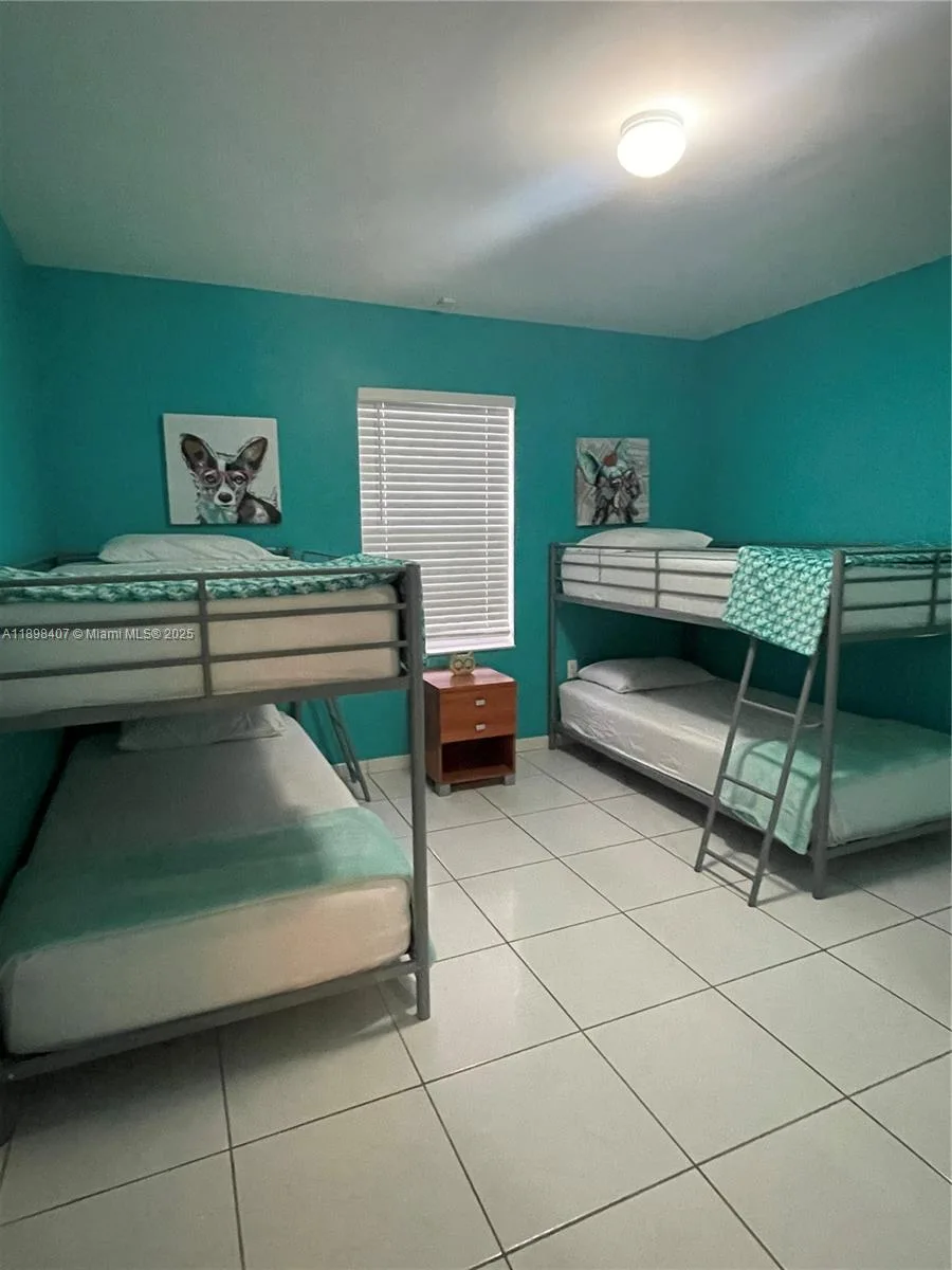 4521 NW 4th St # 4521, Miami, FL 33126 photo 9
