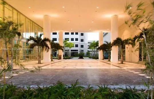 20900 NE 30th Ave # 404-405, Aventura, FL 33180