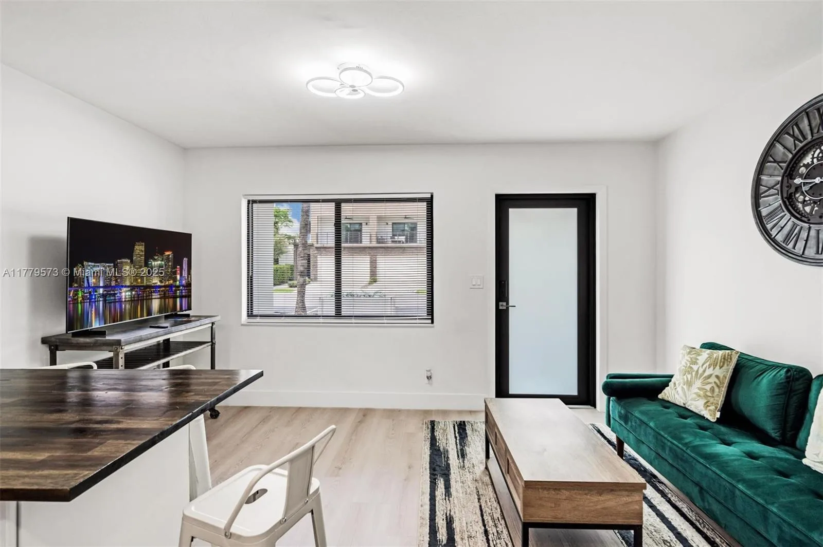 1630 SW 4th Ave # 2, Fort Lauderdale, FL 33315 photo 4