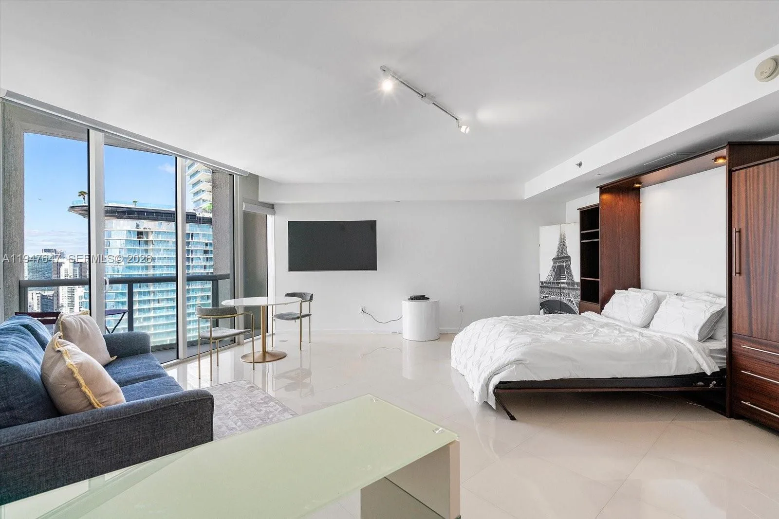 475 Brickell Ave # 5208, Miami, FL 33131 photo 13