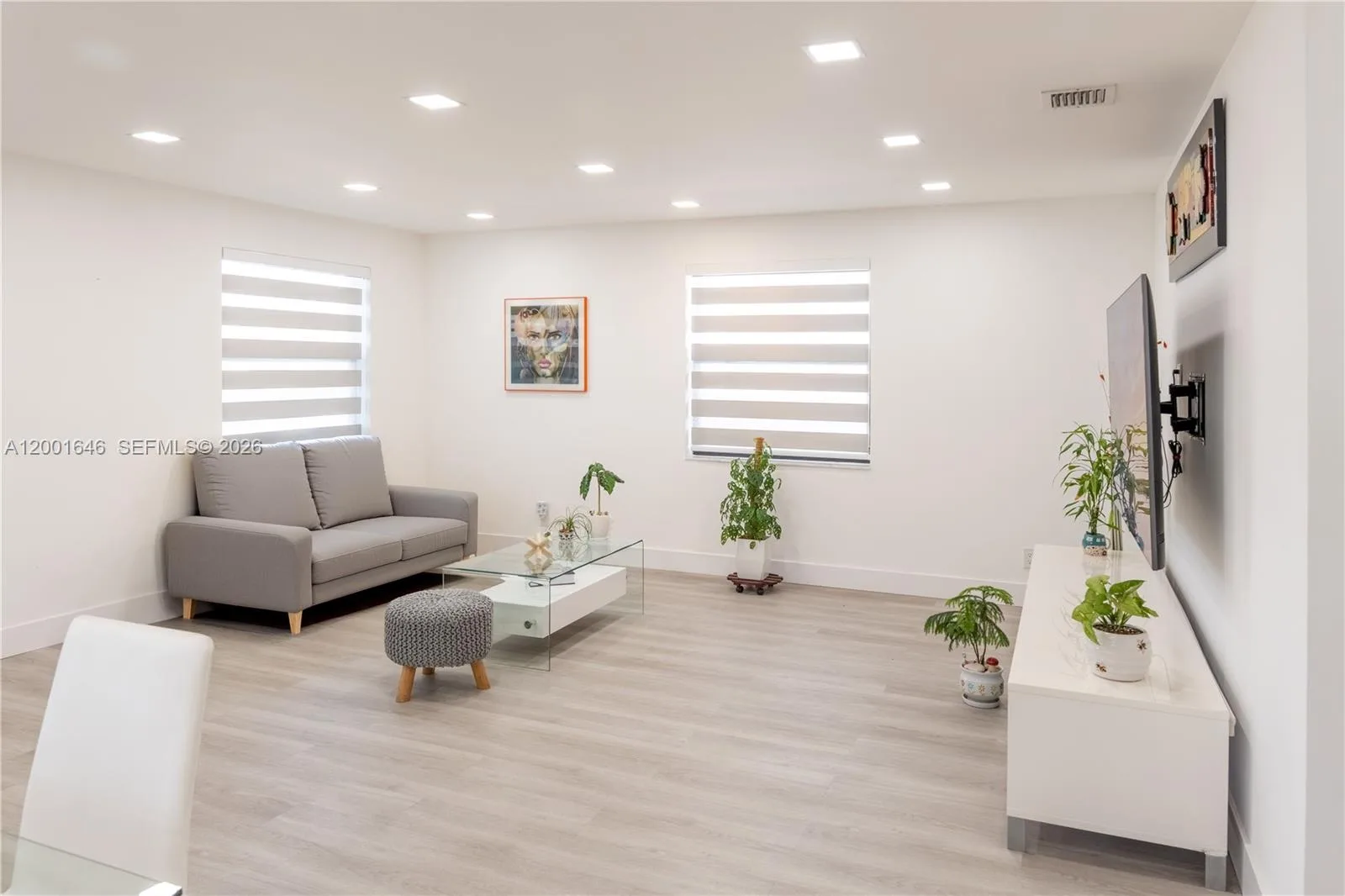 308 NW 2nd Ave, Hallandale Beach, FL 33009 photo 9