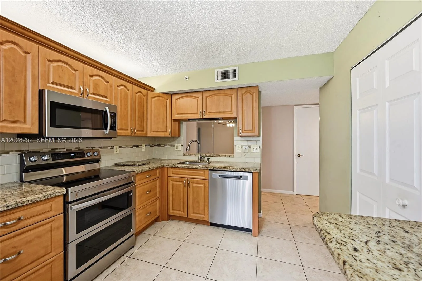 15342 Lakes Of Delray Blvd # 90, Delray Beach, FL 33484