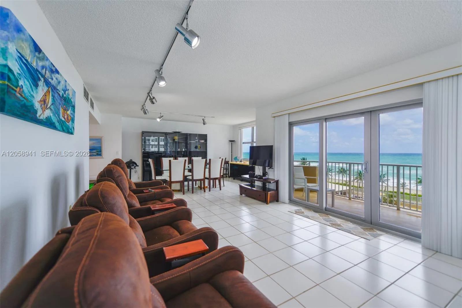 1980 S Ocean Dr # 5E, Hallandale Beach, FL 33009 photo 5
