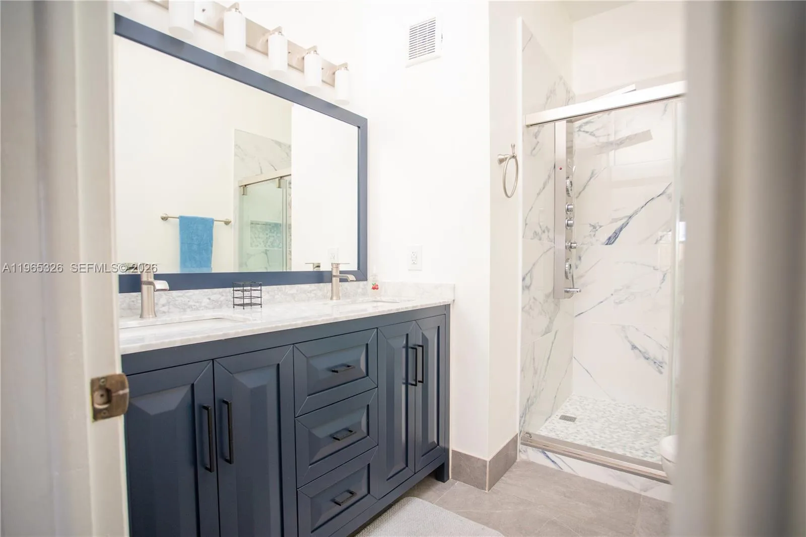 523 Leslie Dr, Hallandale Beach, FL 33009 photo 11