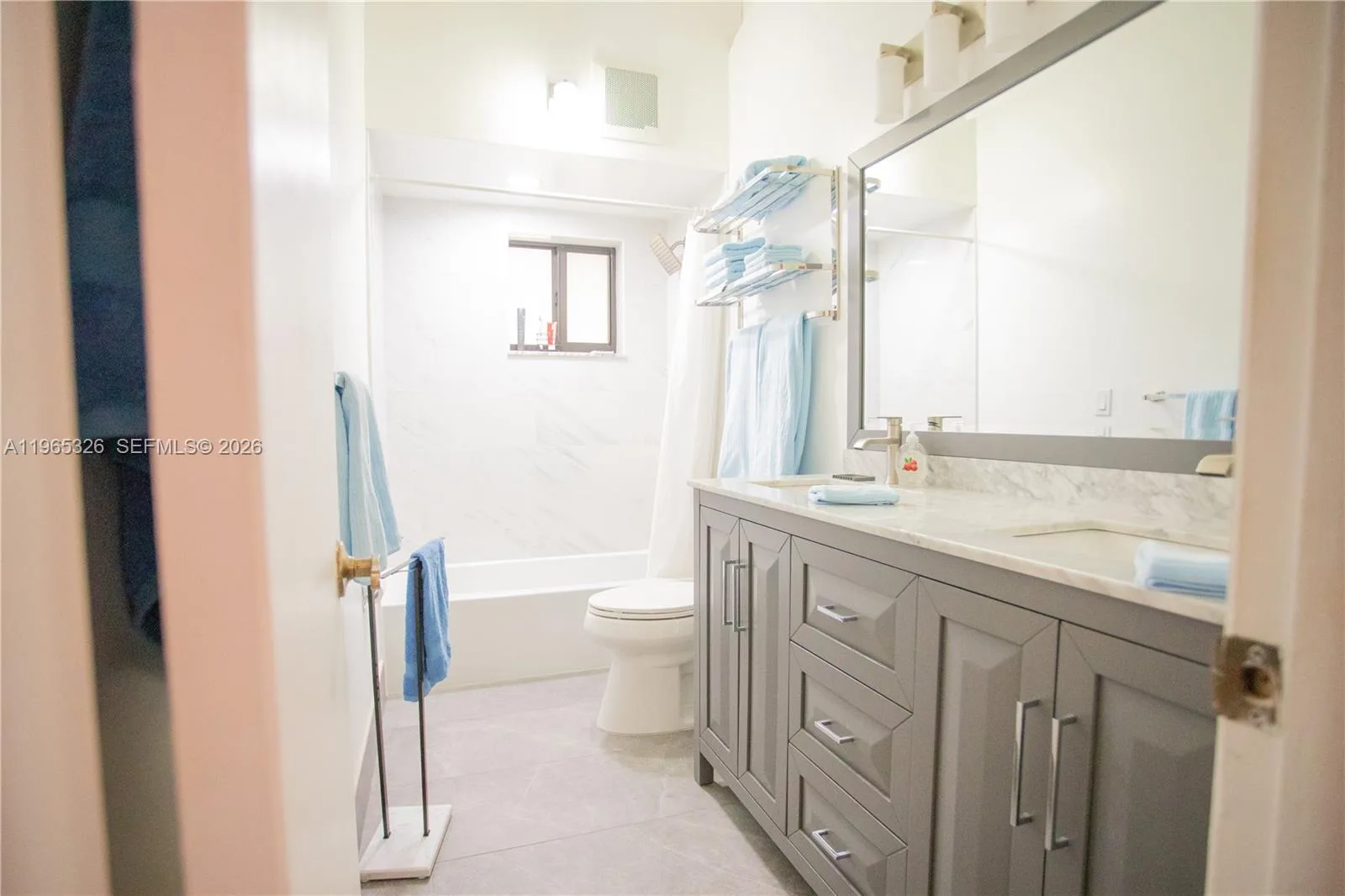 523 Leslie Dr, Hallandale Beach, FL 33009 photo 13