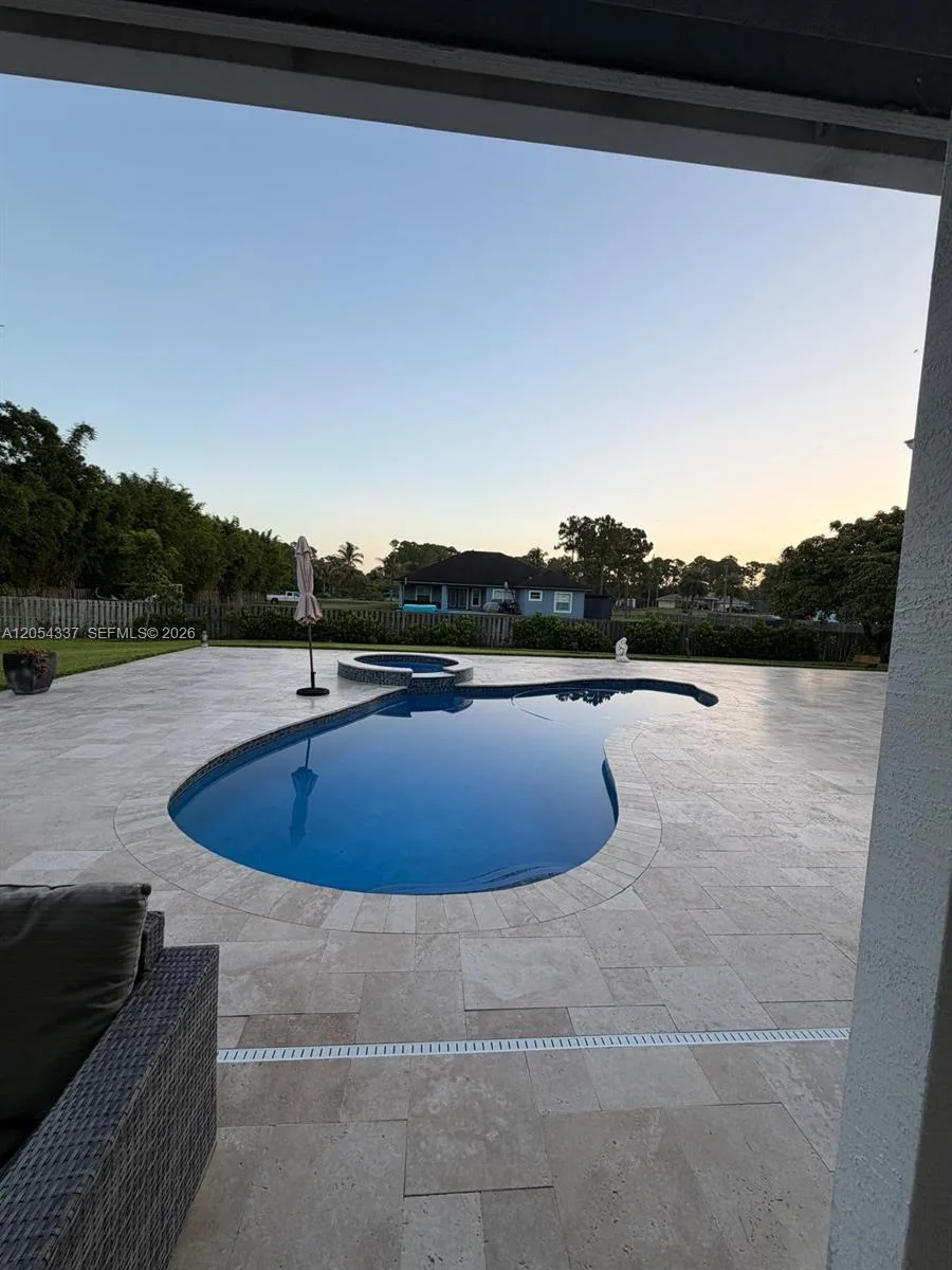 15325 N 75th Ln N, Loxahatchee, FL 33470 photo 2