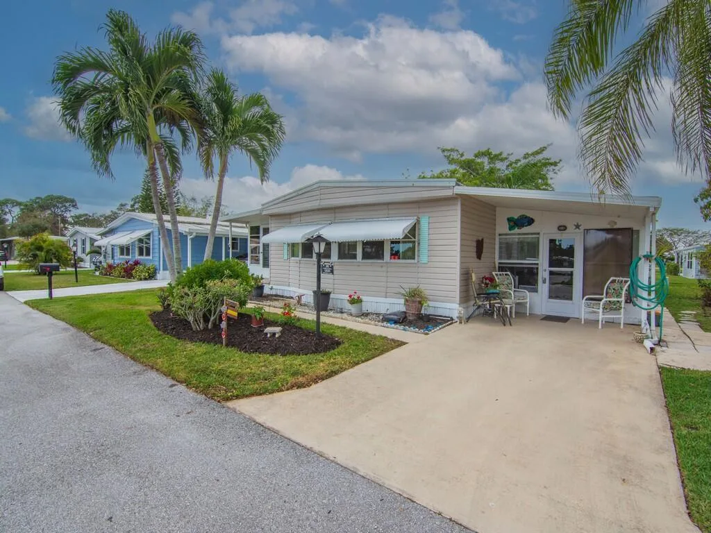 293 NE Moonstone Drive, Jensen Beach, FL 34957 — zdjęcie 3