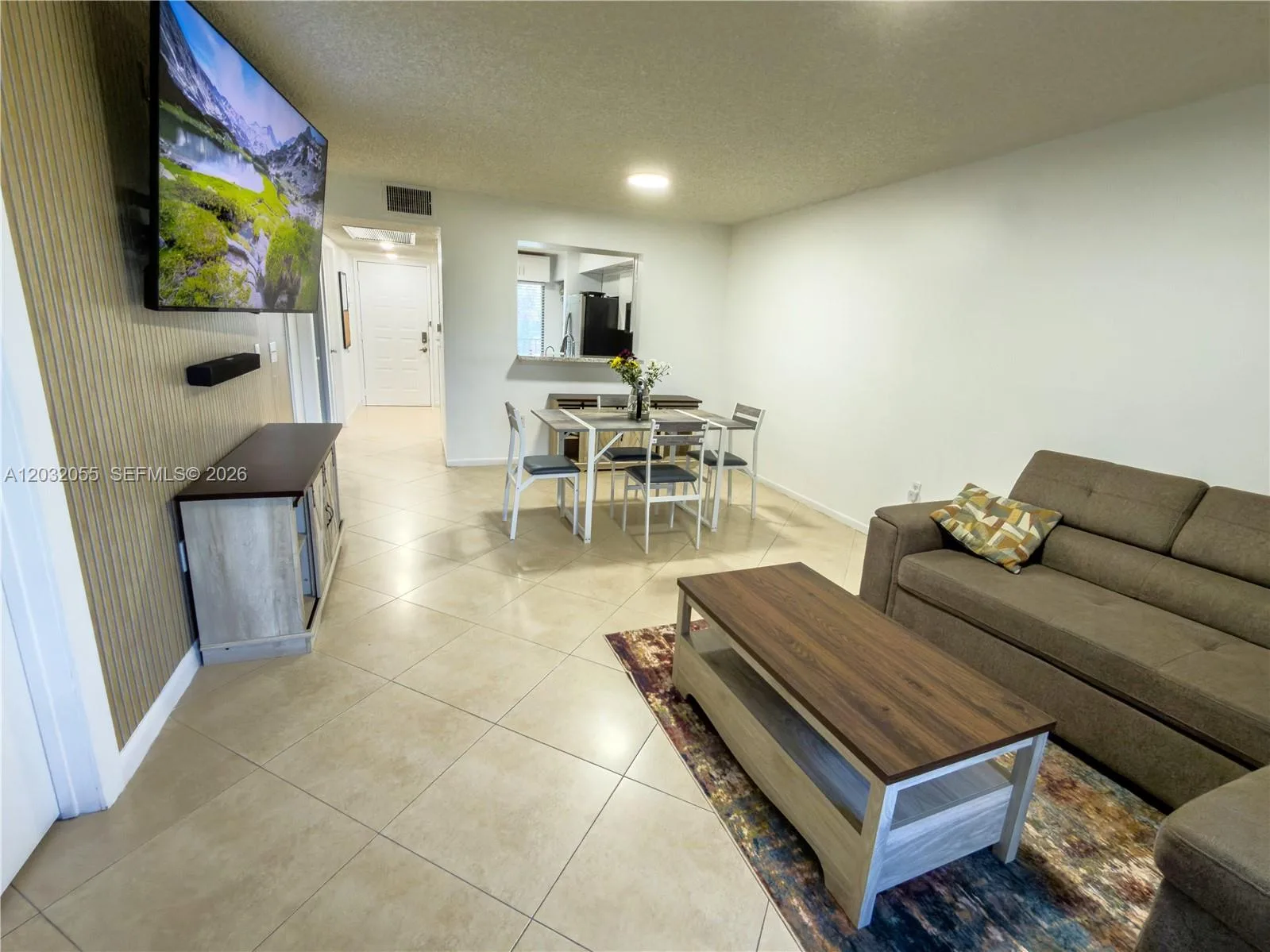 1200 SW 137th Ave # 305E, Pembroke Pines, FL 33027 photo 2