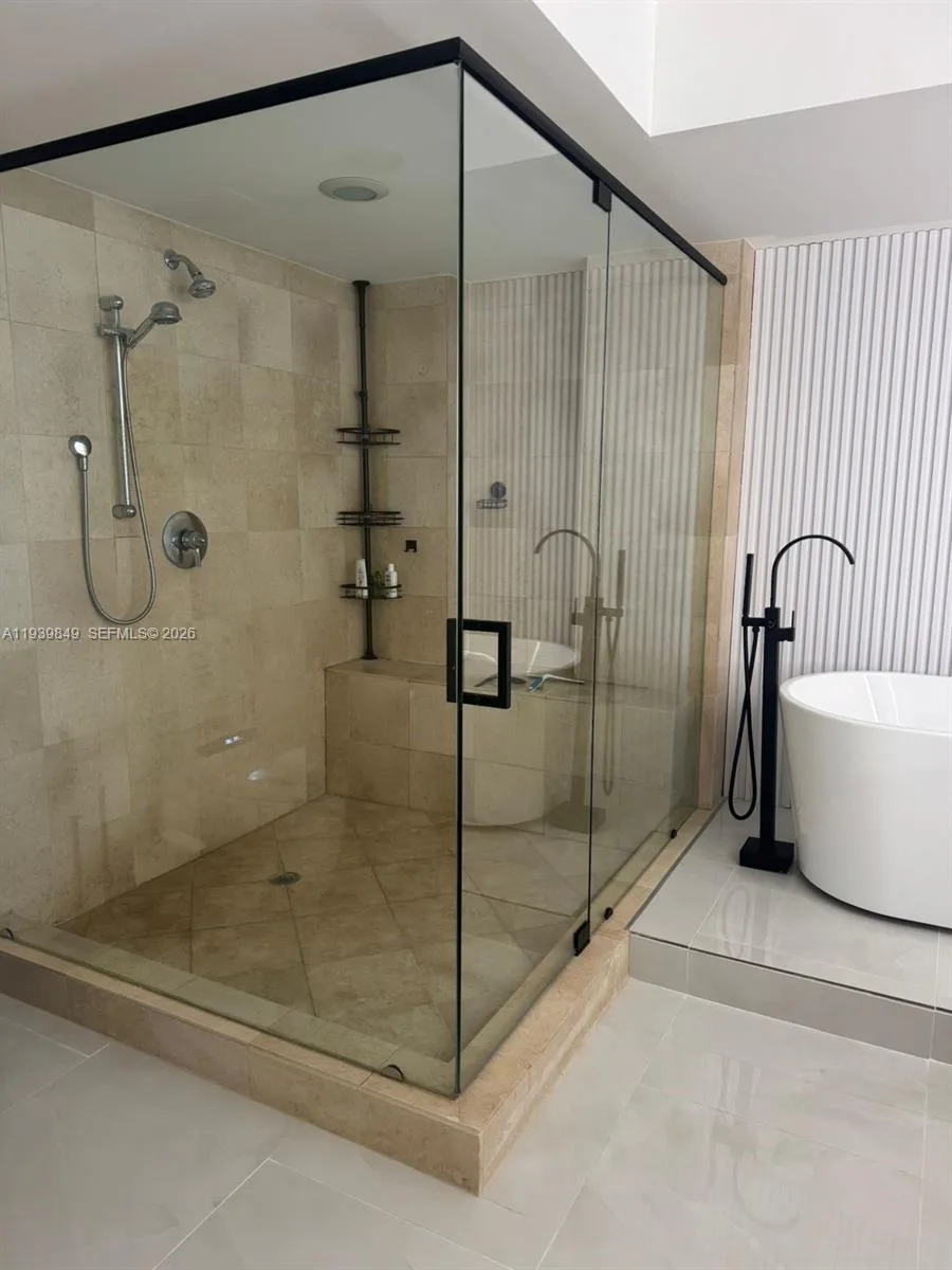 1830 S Ocean Dr # 4910, Hallandale Beach, FL 33009 photo 11