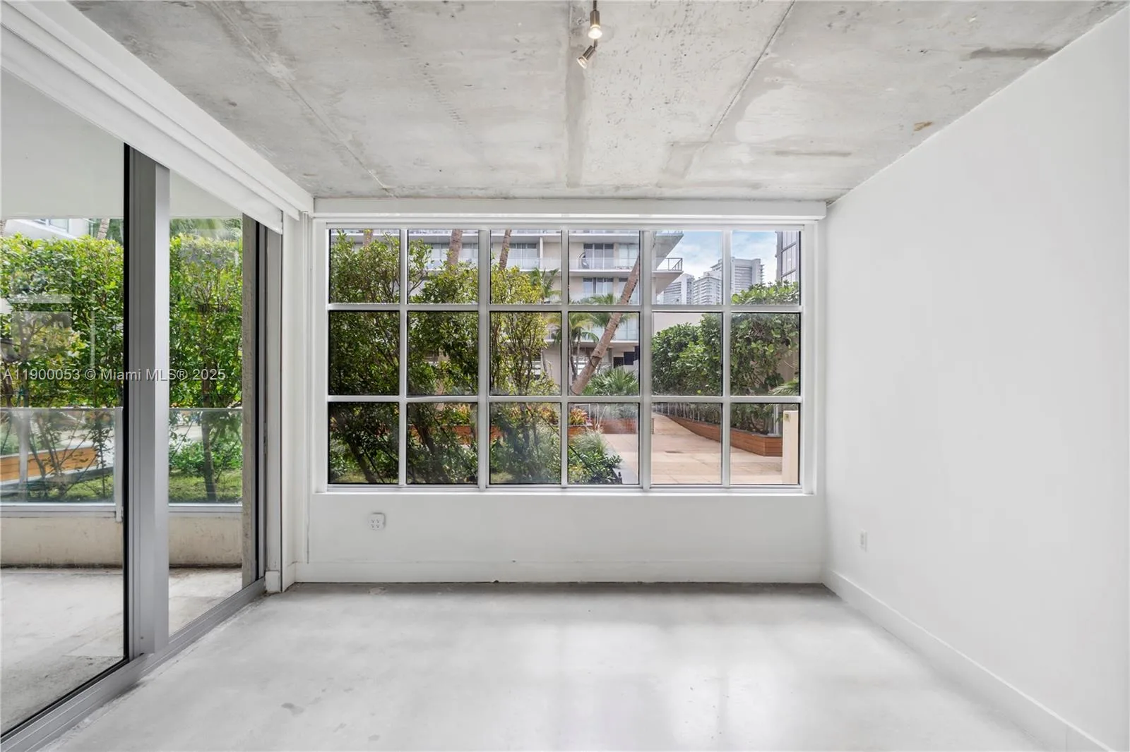 3451 NE 1st Ave # M0707, Miami, FL 33137 photo 10