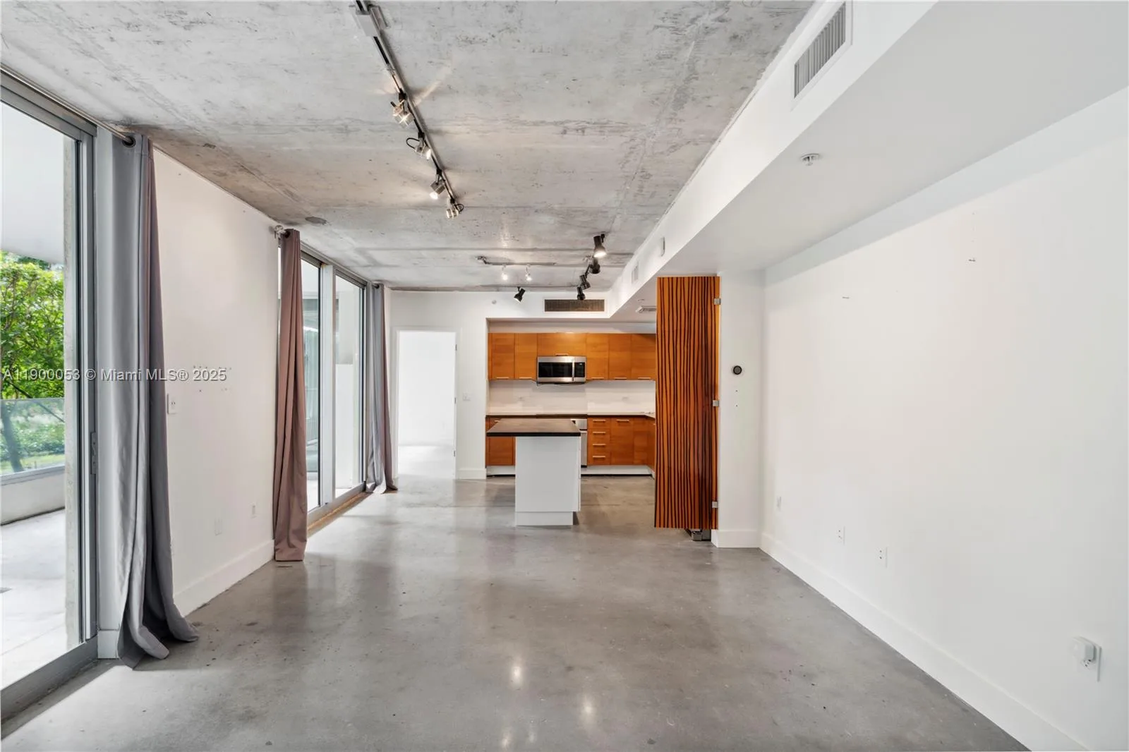 3451 NE 1st Ave # M0707, Miami, FL 33137 photo 2