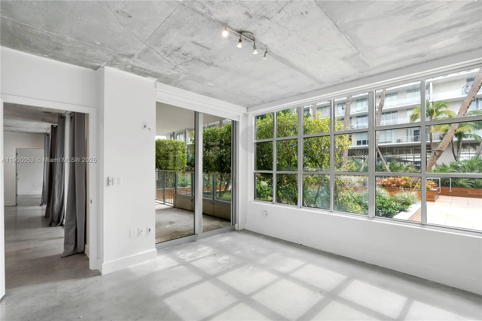 3451 NE 1st Ave # M0707, Miami, FL 33137 photo 9