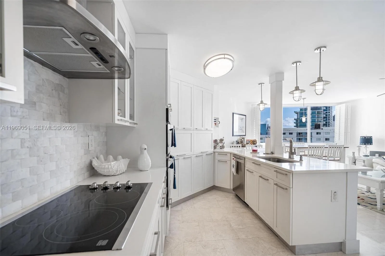 7135 Collins Ave # 1522, Miami Beach, FL 33141 photo 5