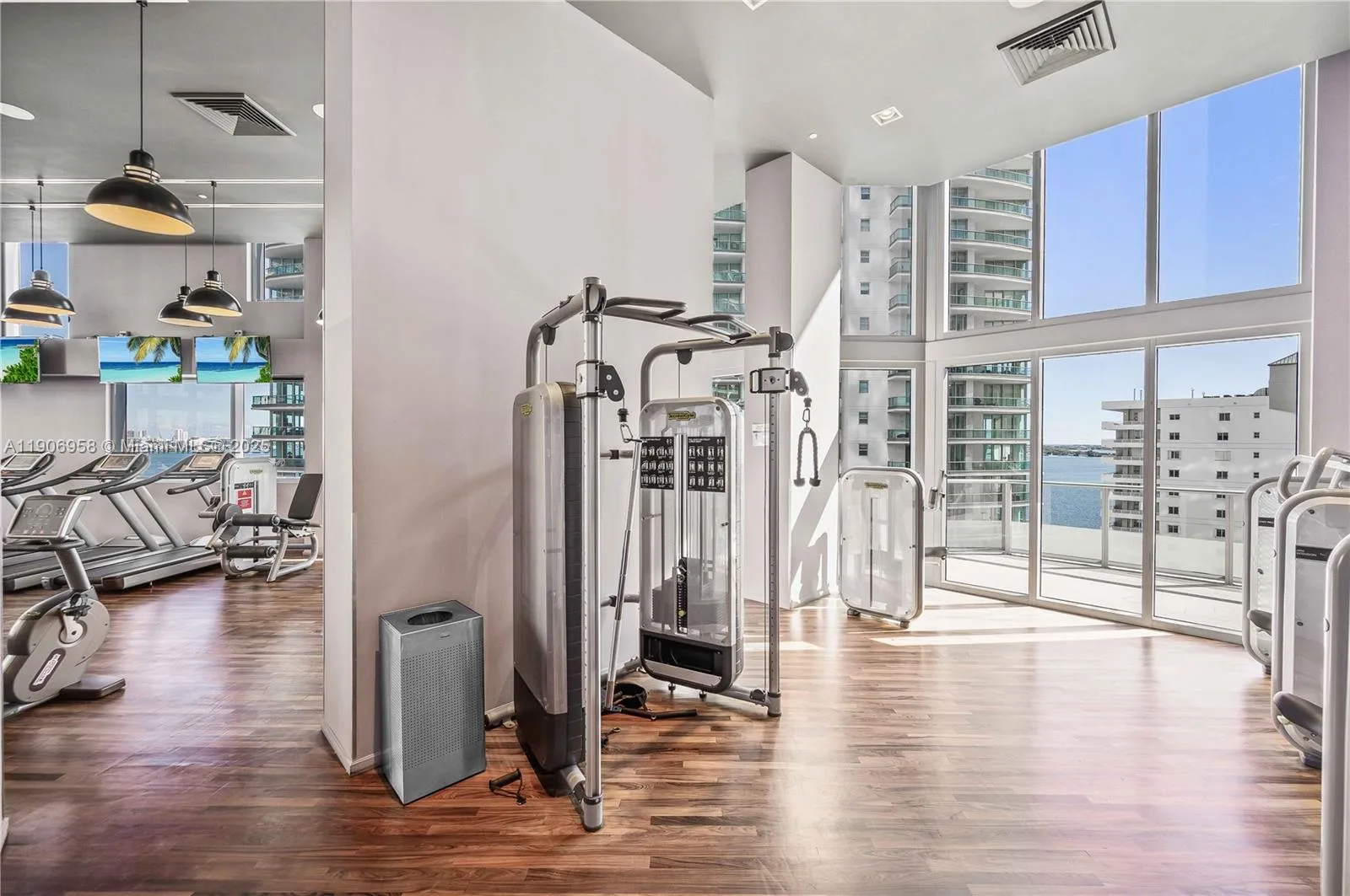 1300 Brickell Bay Dr # 1603, Miami, FL 33131 photo 13