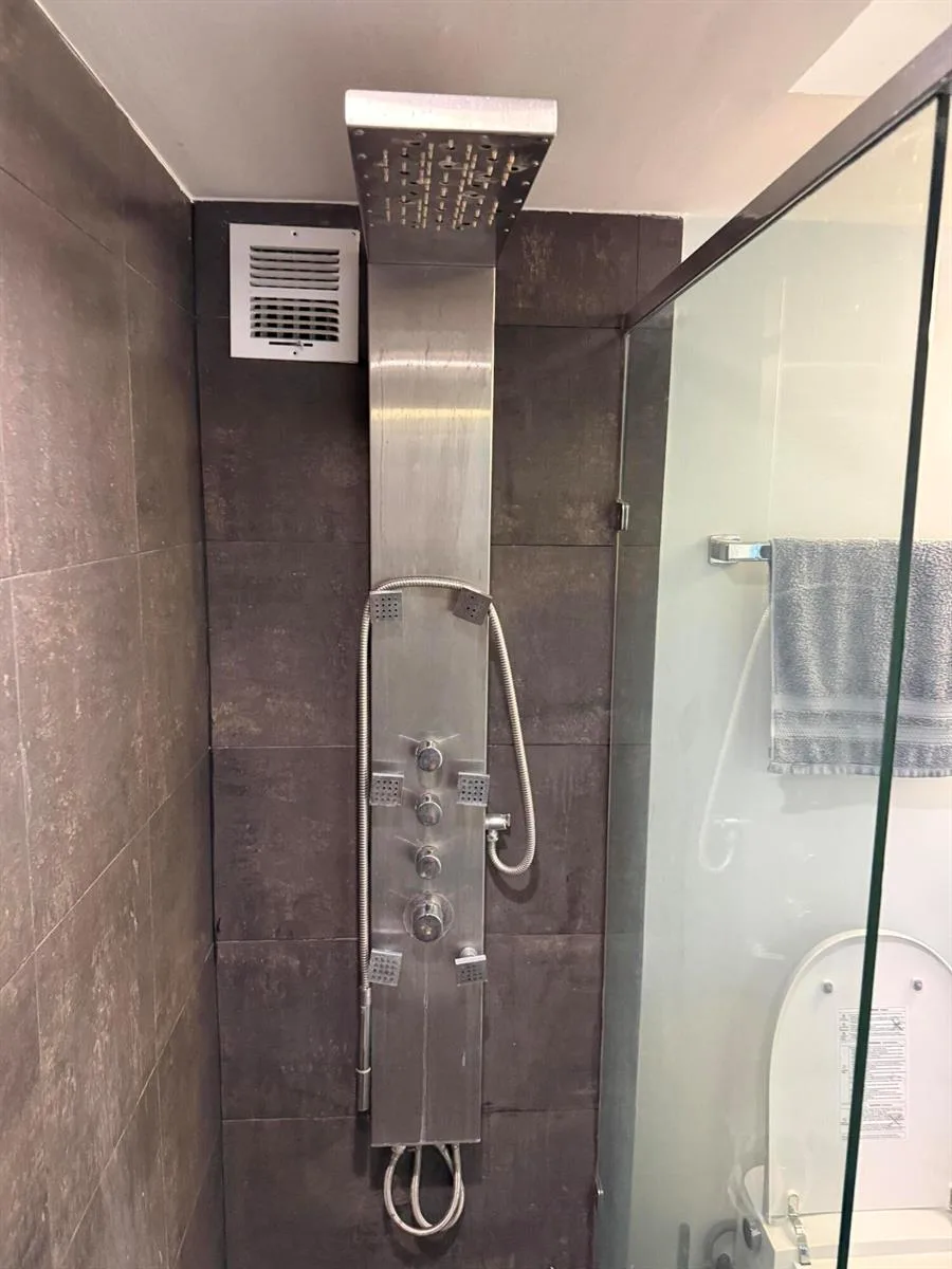 465 OCEAN Drive # 320, Miami Beach, FL 33139 photo 12