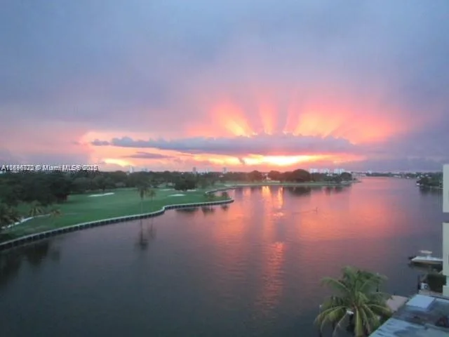 9102 W Bay Harbor # 4B, Bay Harbor Islands, FL 33154