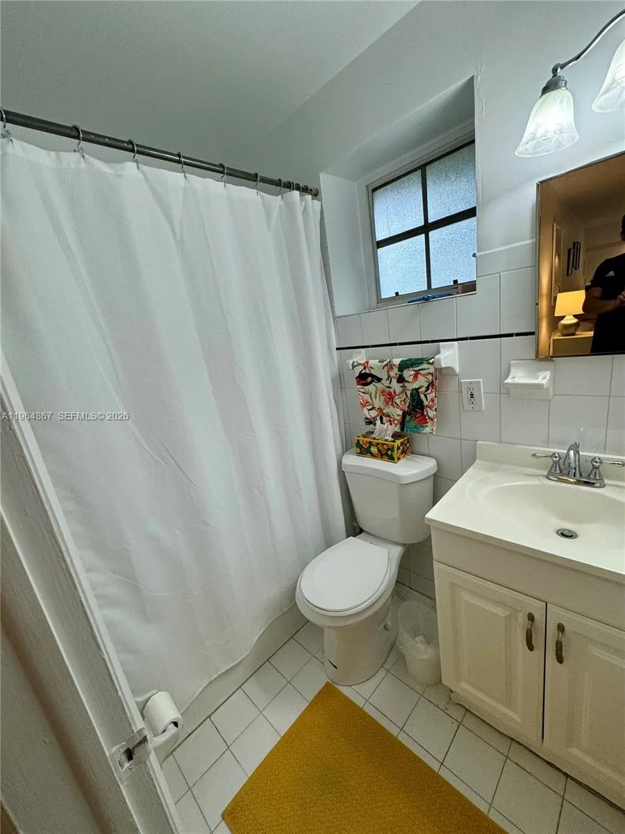 6580 Santona St # A38, Coral Gables, FL 33146 photo 10