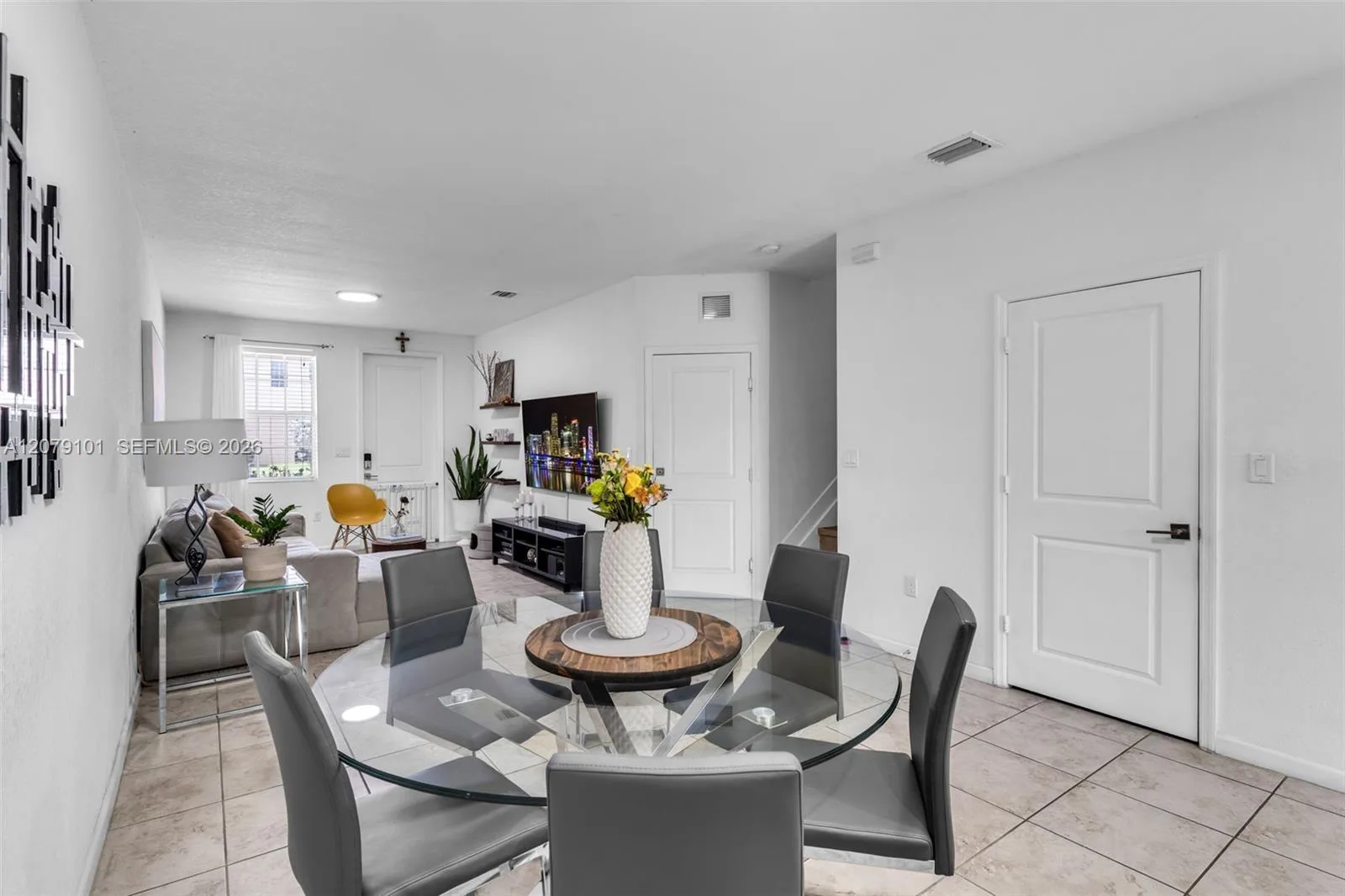 2438 SE 15 St, Homestead, FL 33035 photo 8