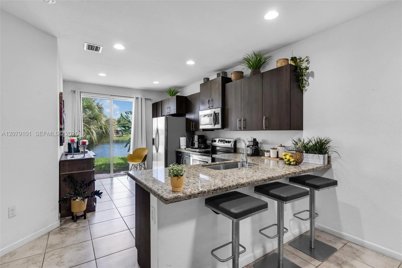 2438 SE 15 St, Homestead, FL 33035 photo 9