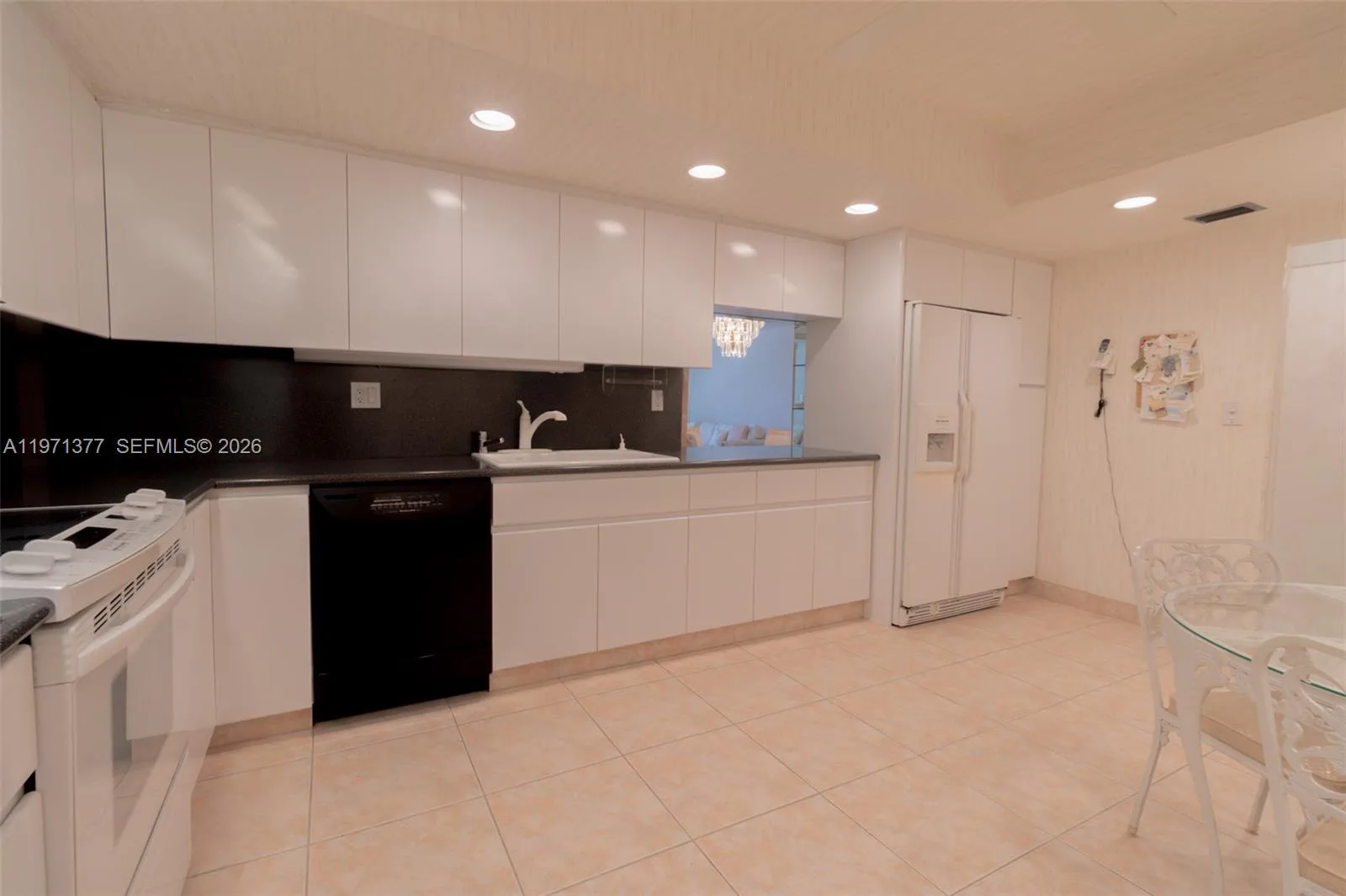 600 Three Islands Blvd # 1722, Hallandale Beach, FL 33009 photo 12