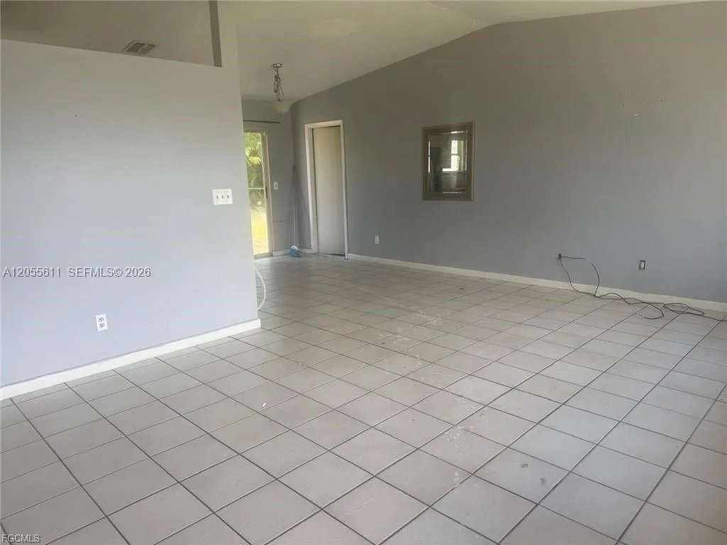 706 SW 31ST ST, Cape Coral, FL 33914 photo 2